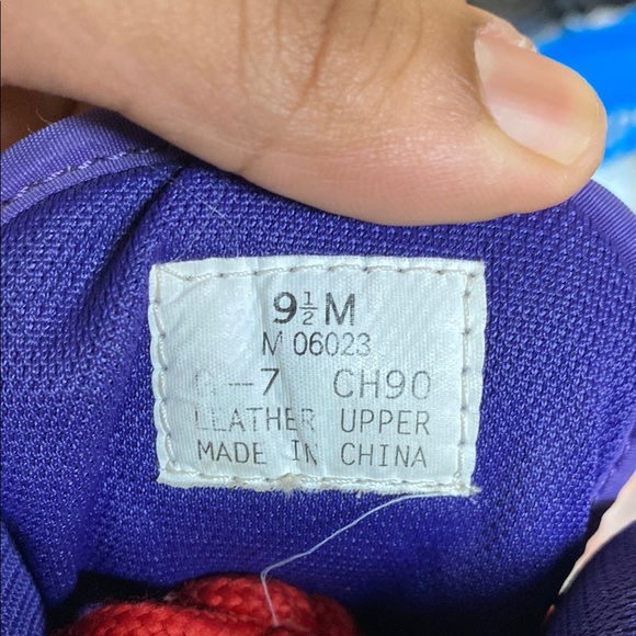 Vintage Tommy Hilfiger Men's Hiking Boots Brown Red Purple Black - Picture 16 of 16